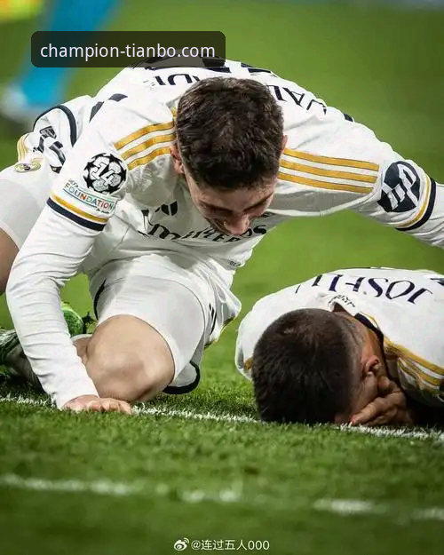 欧冠焦点战复盘：巴尔韦德戴帽击沉曼城，战术博弈详解